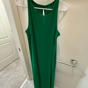 Elegant Green Sleeveless Dress